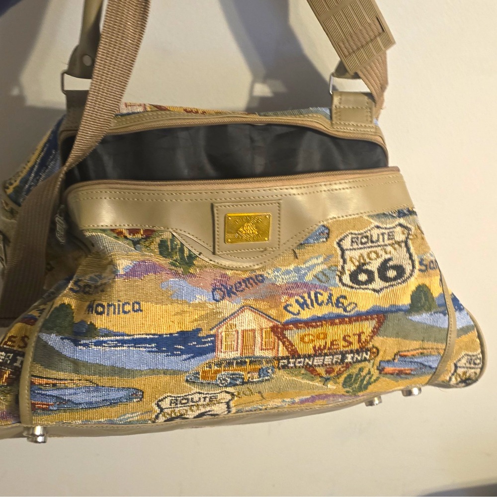 Route 66 Multicolor Shoulder Bag Zip Top Beige Strap Bottom Studs Gold/Silver